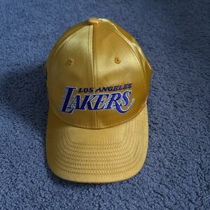 NBA Los Angeles Lakers Gold Hat